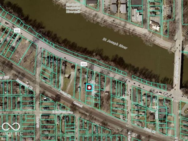 1513 Ottawa Court, South Bend, IN 46613