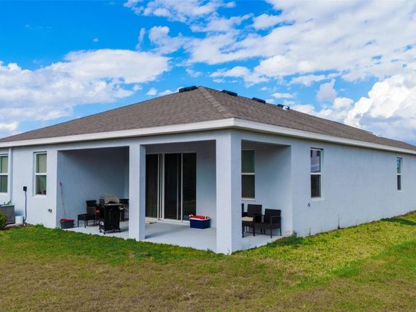 3809 CAPRI COAST DRIVE , PLANT CITY, FL 33565