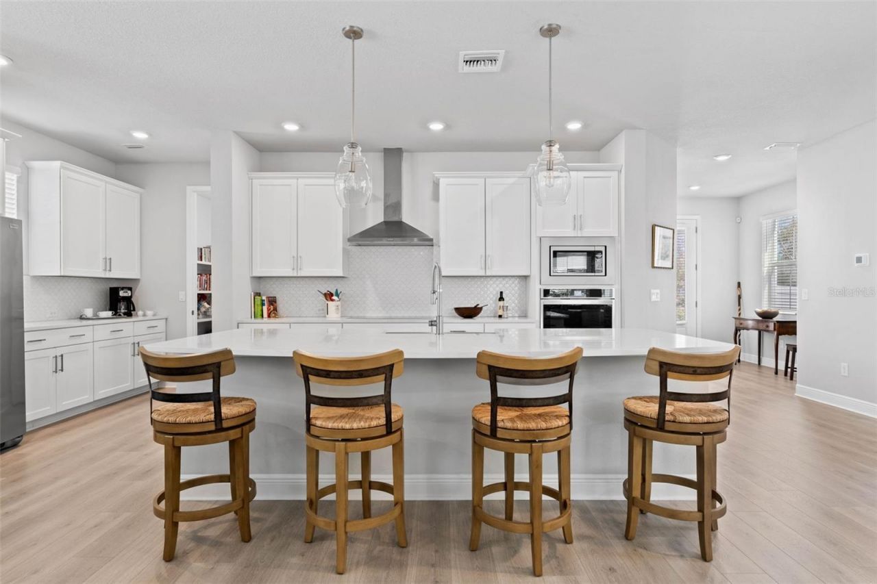 4500 2nd Avenue N, Saint Petersburg, FL 33713 Photo