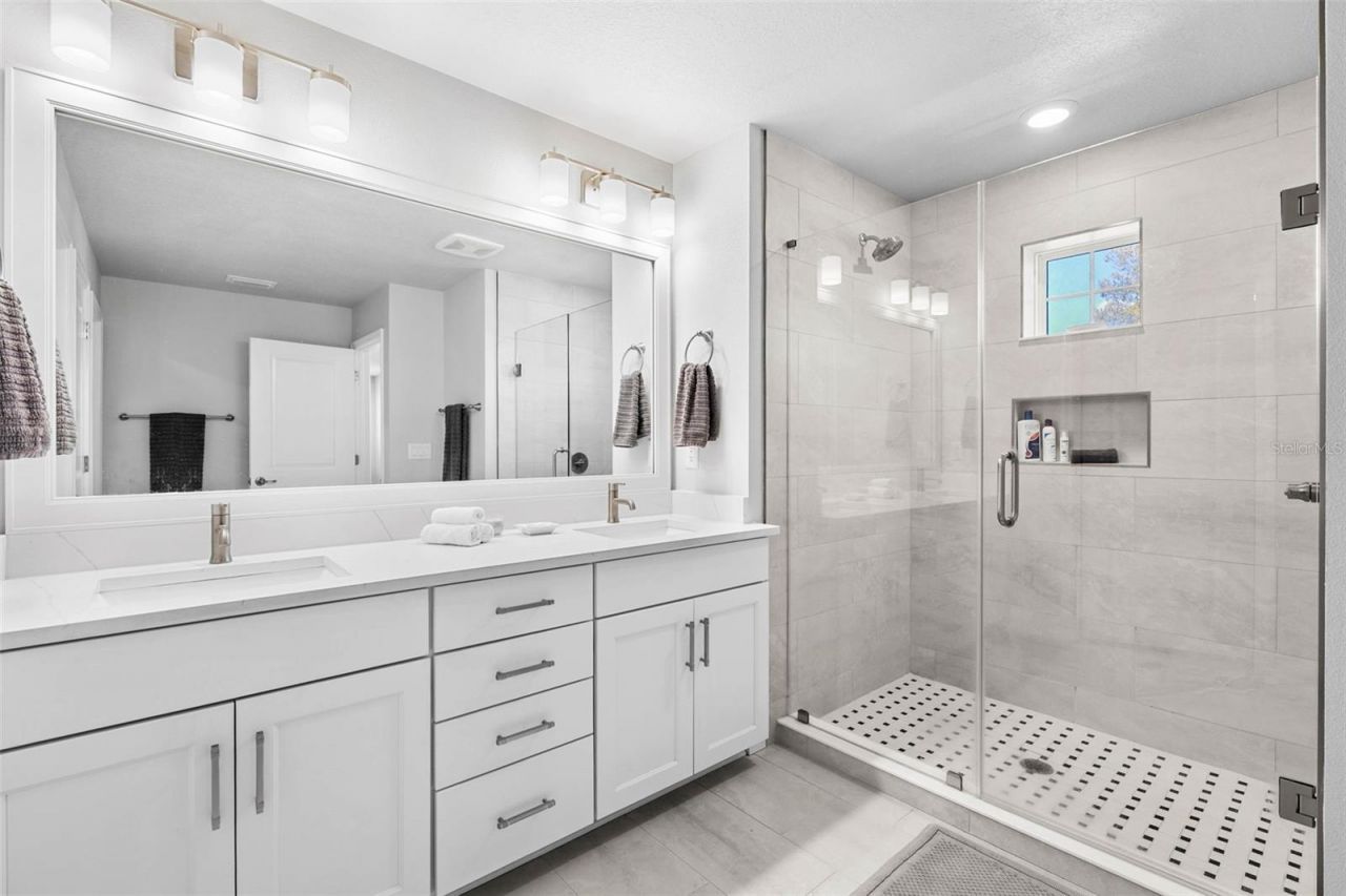 4500 2nd Avenue N, Saint Petersburg, FL 33713 Photo