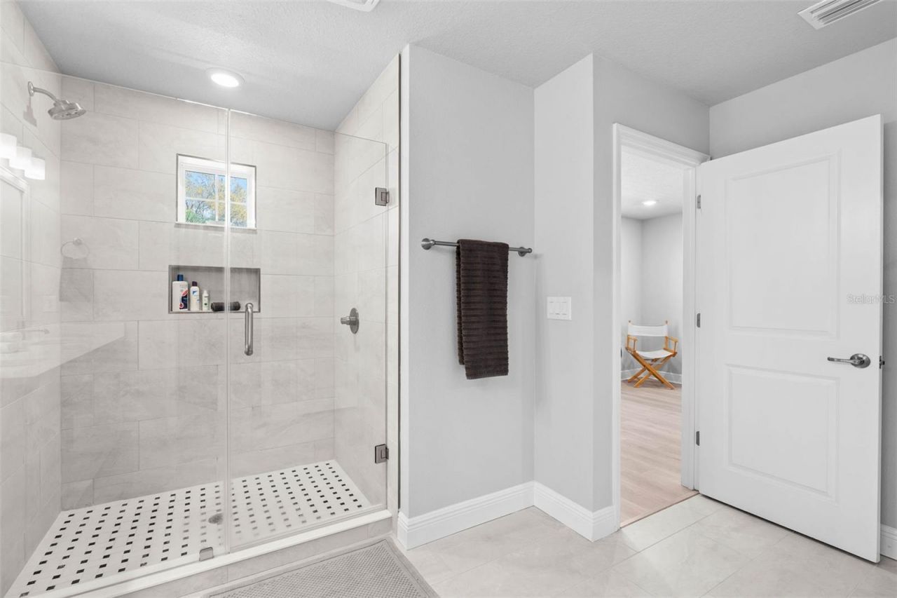 4500 2nd Avenue N, Saint Petersburg, FL 33713 Photo