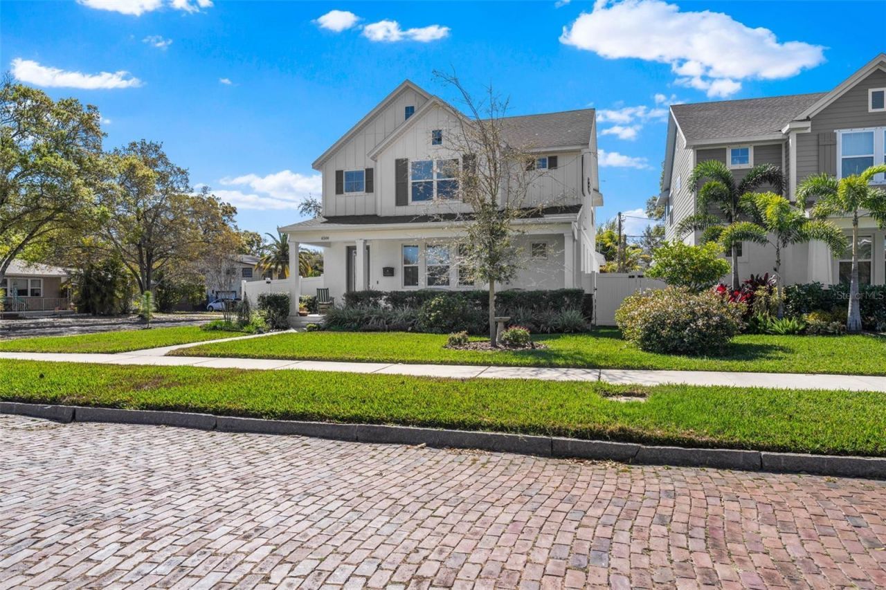 4500 2nd Avenue N, Saint Petersburg, FL 33713 Photo
