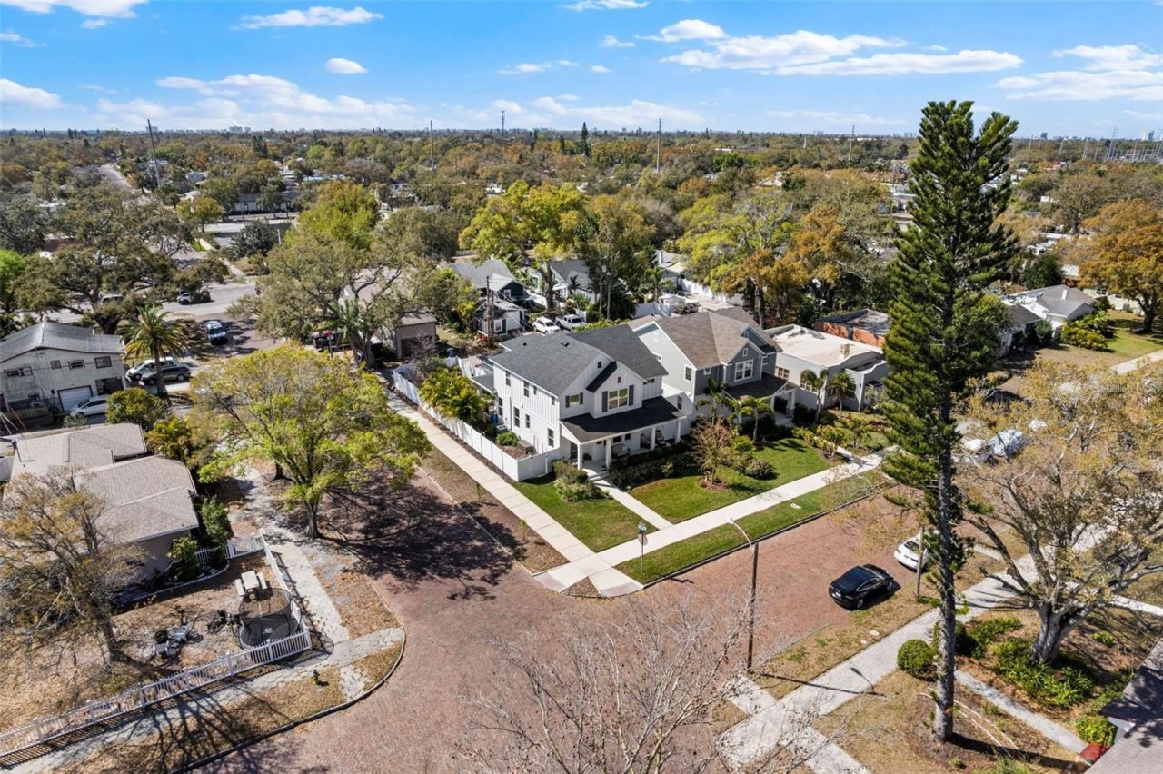 4500 2nd Avenue N, Saint Petersburg, FL 33713 Photo