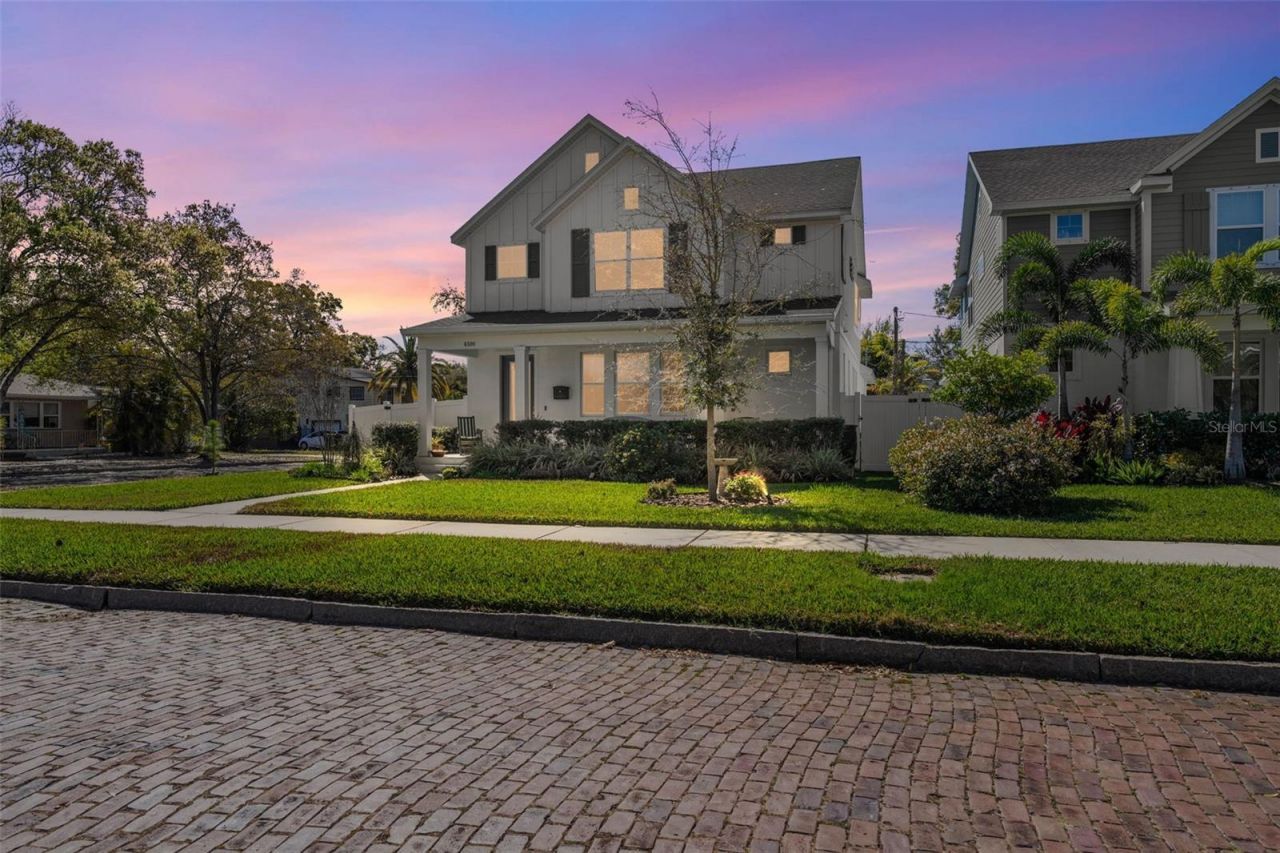 4500 2nd Avenue N, Saint Petersburg, FL 33713 Photo