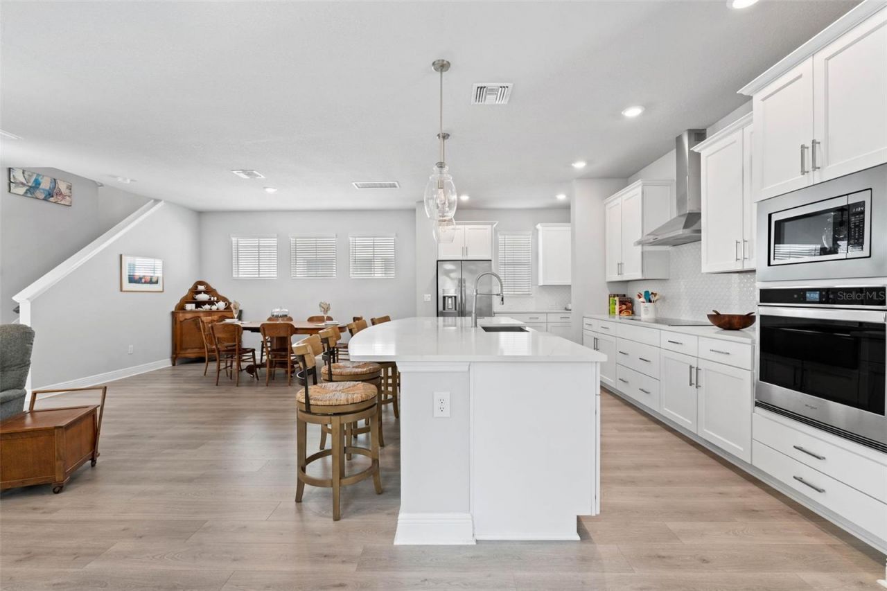 4500 2nd Avenue N, Saint Petersburg, FL 33713 Photo