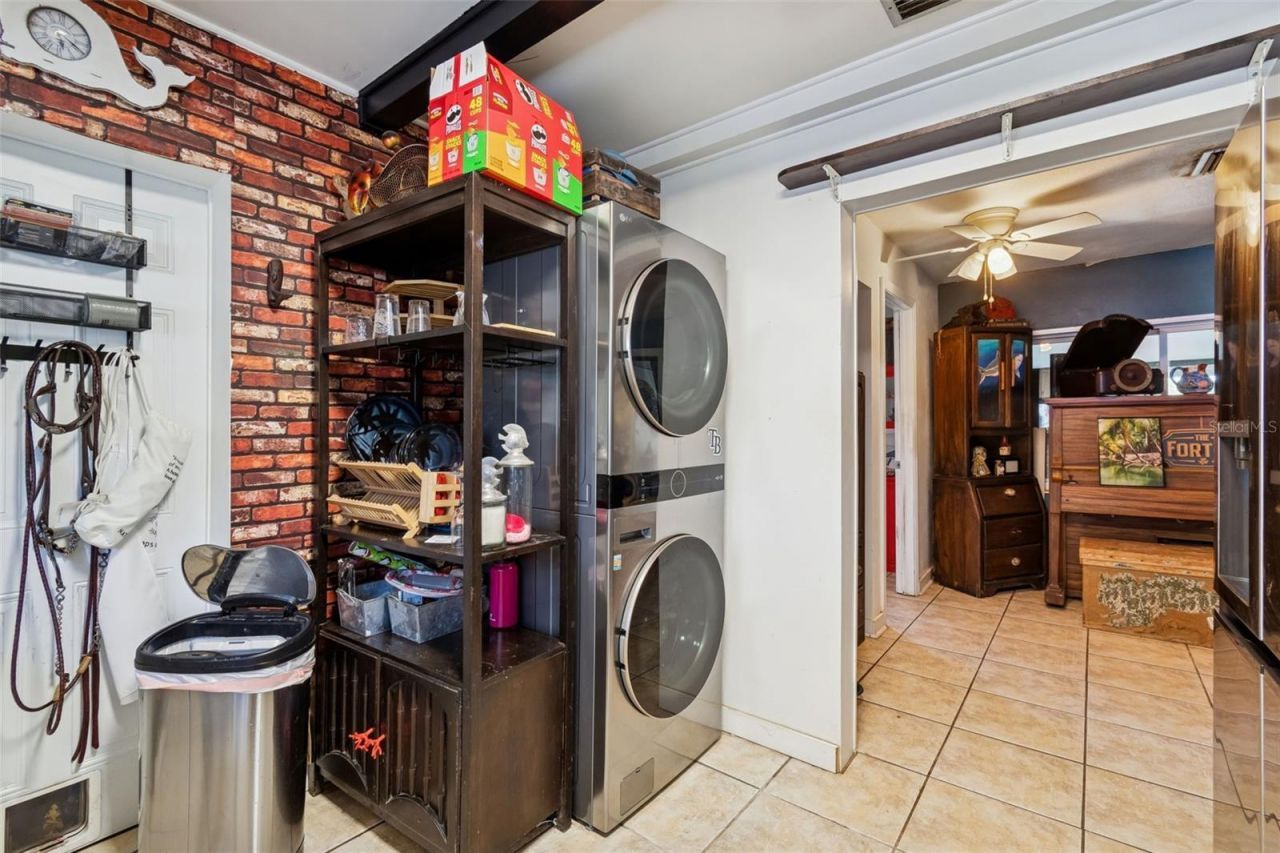 2120 Coronada Way S, Saint Petersburg, FL 33712 Photo