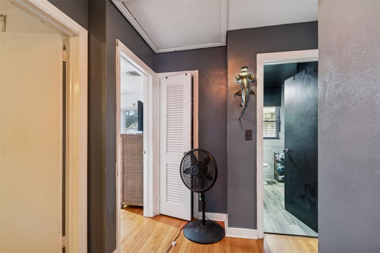 2120 Coronada Way S, Saint Petersburg, FL 33712 Photo