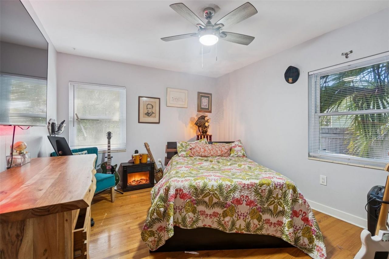 2120 Coronada Way S, Saint Petersburg, FL 33712 Photo