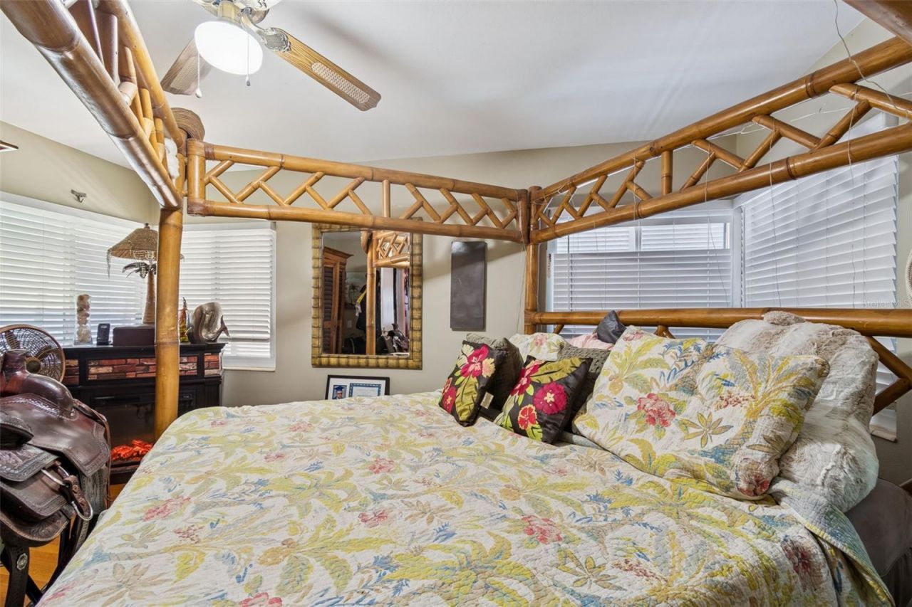 2120 Coronada Way S, Saint Petersburg, FL 33712 Photo