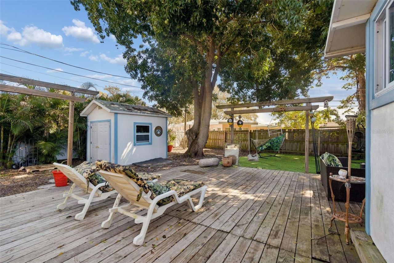 2120 Coronada Way S, Saint Petersburg, FL 33712 Photo