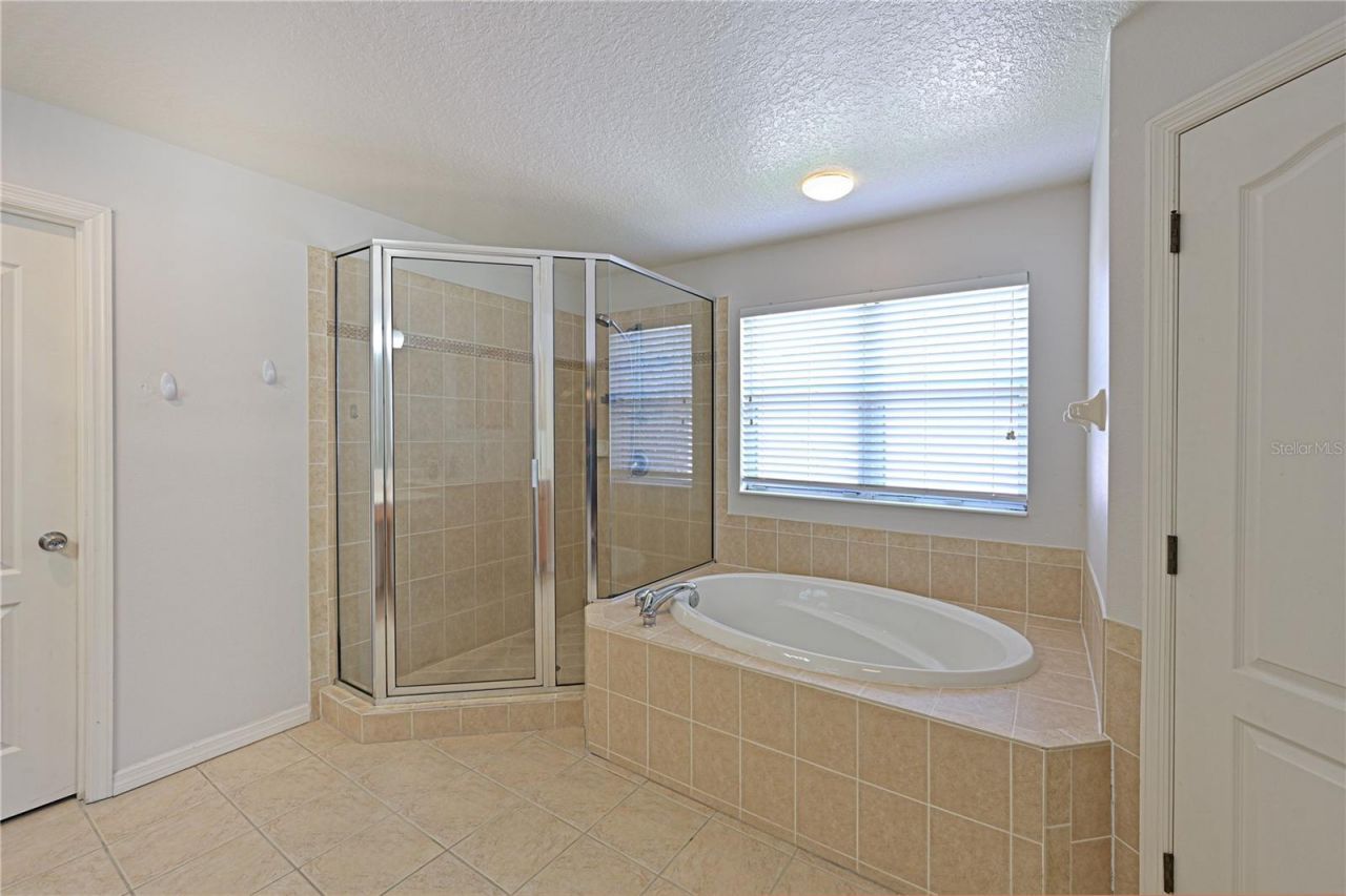 8852 Founders Circle, Palmetto, FL 34221 Photo