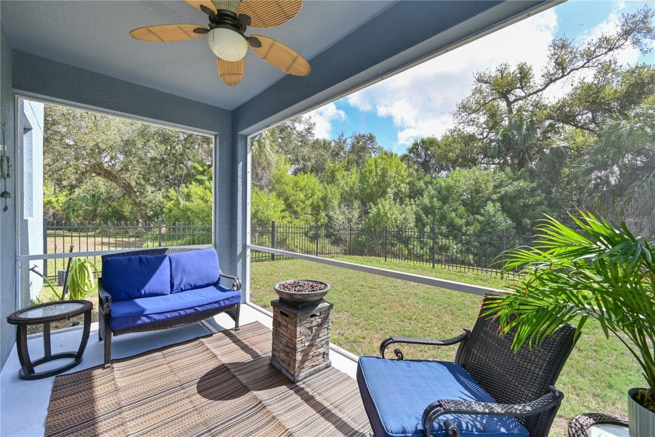 8852 Founders Circle, Palmetto, FL 34221 Photo