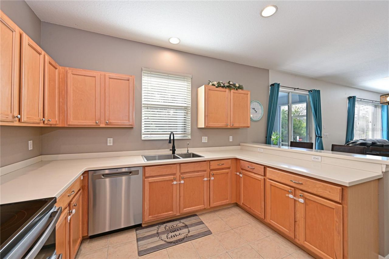 8852 Founders Circle, Palmetto, FL 34221 Photo