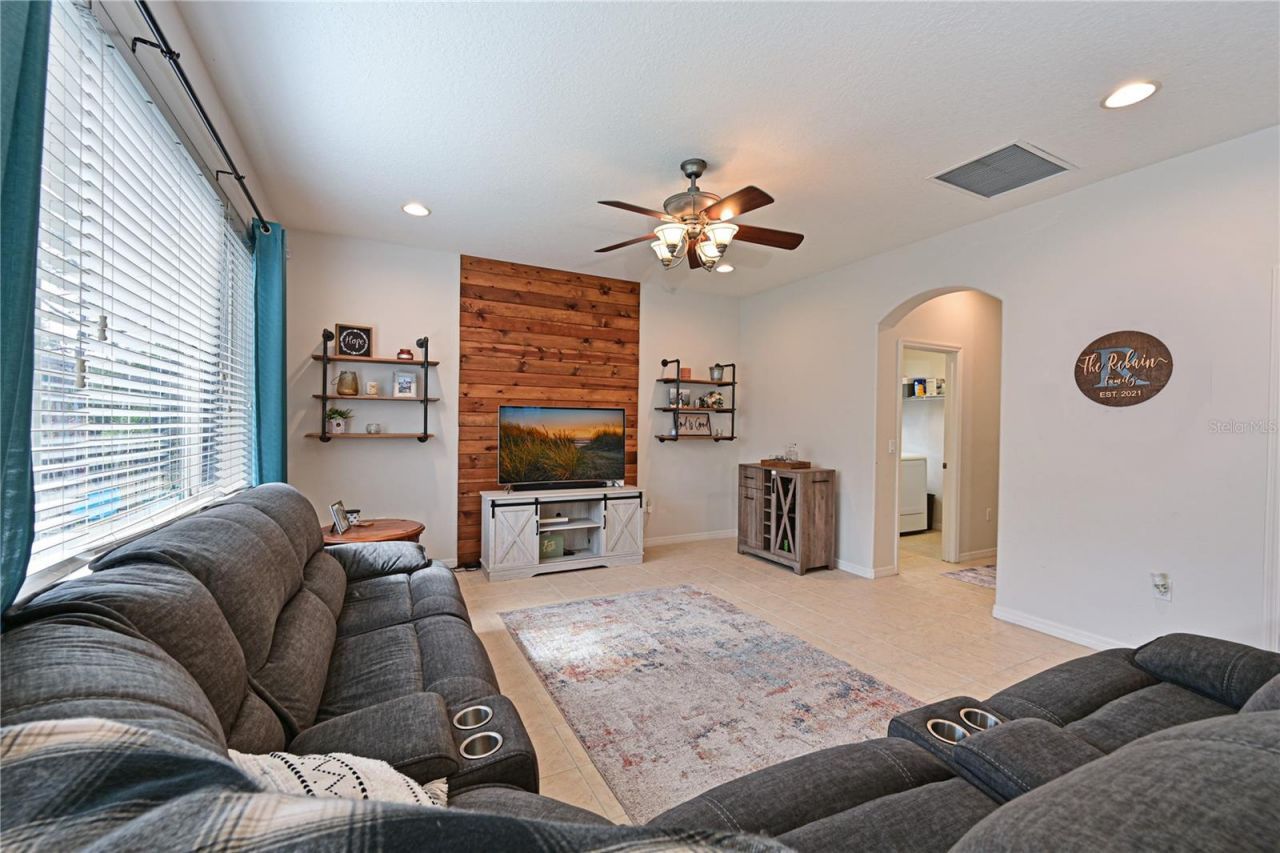 8852 Founders Circle, Palmetto, FL 34221 Photo