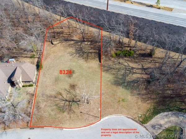 8324 S Vandalia Avenue , Tulsa, OK 74137