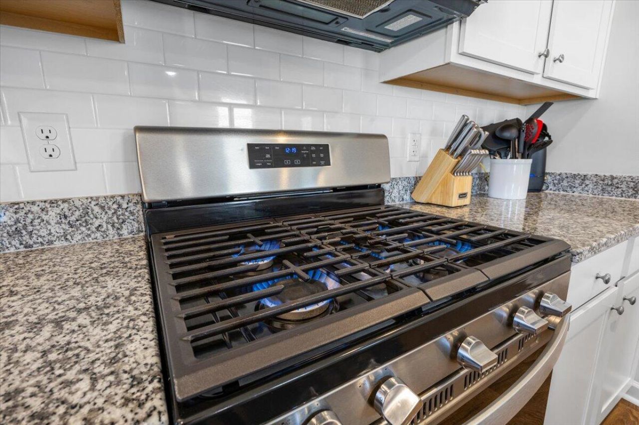 422 Cedarview Road Photo 18