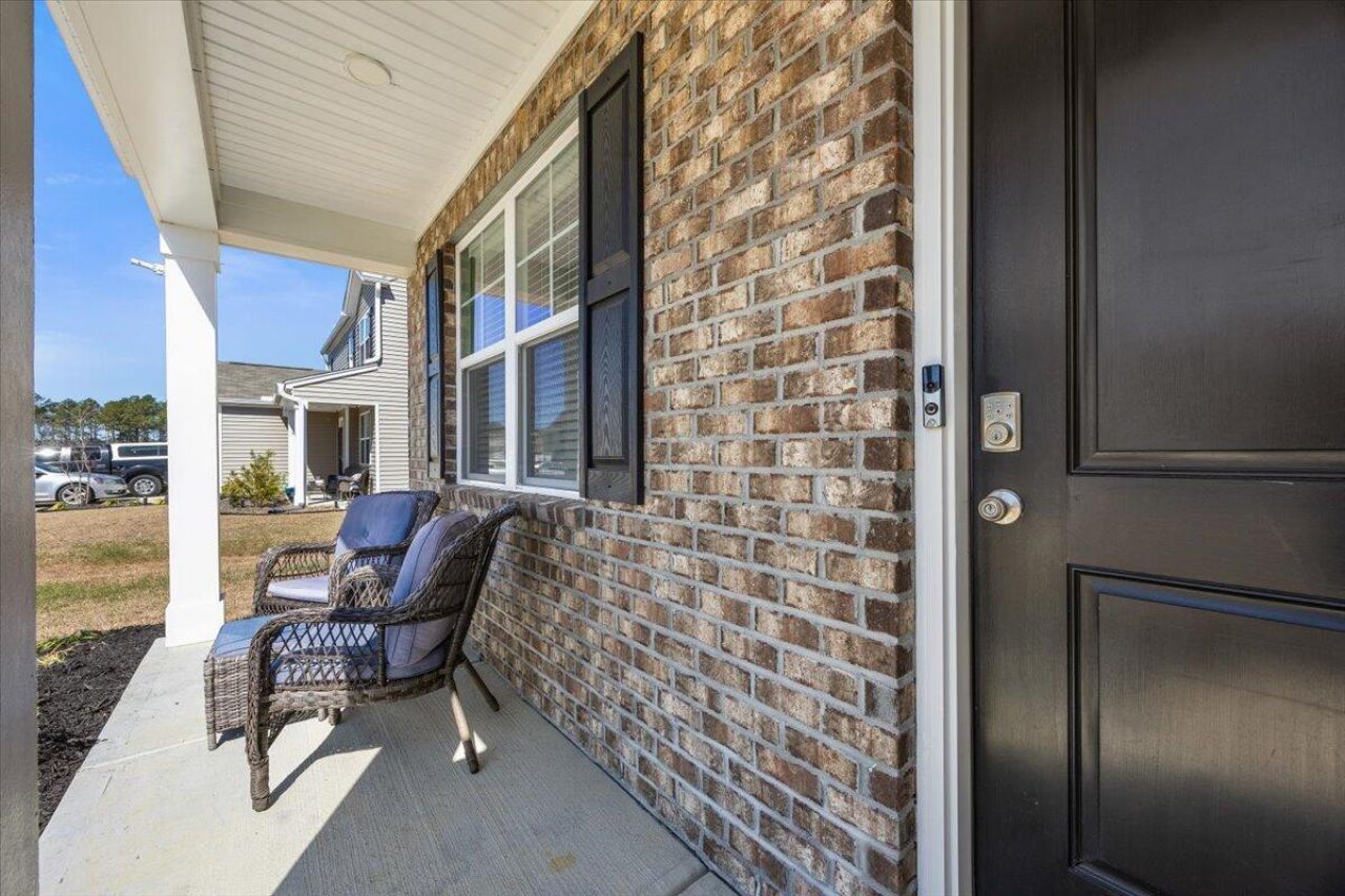 422 Cedarview Road Photo 6