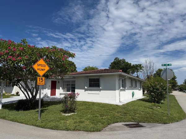4958 NW 48th Avenue, Tamarac, FL 33319
