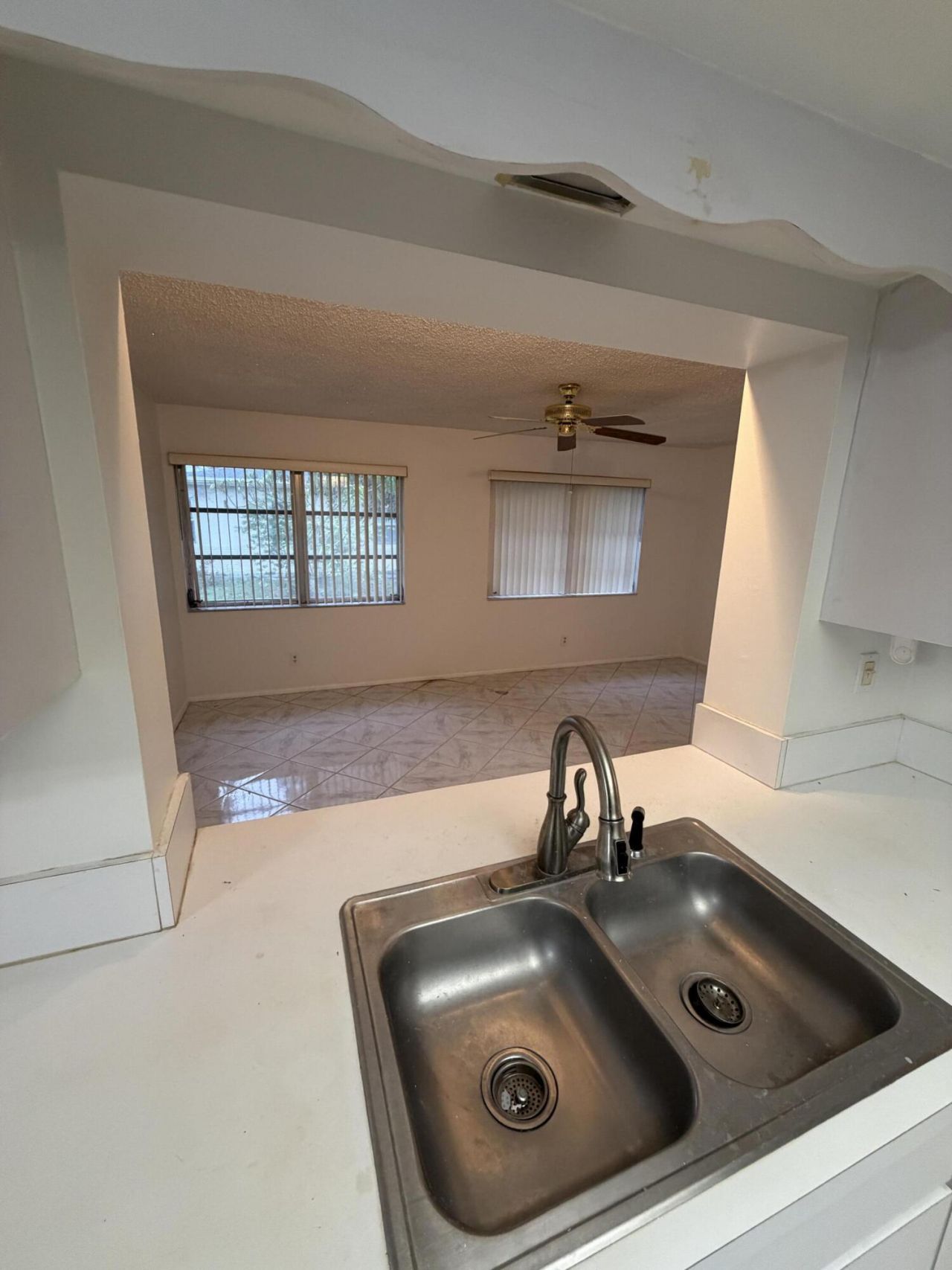 4958 NW 48th Avenue, Tamarac, FL 33319 Photo