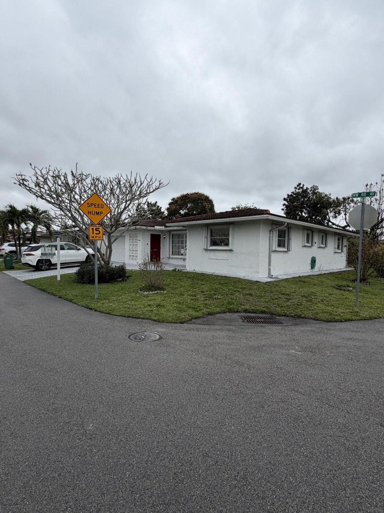 4958 NW 48th Avenue, Tamarac, FL 33319 Photo