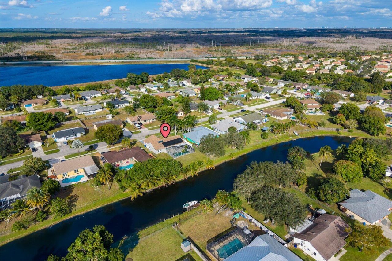 218 Las Palmas Street, Royal Palm Beach, FL 33411 Photo