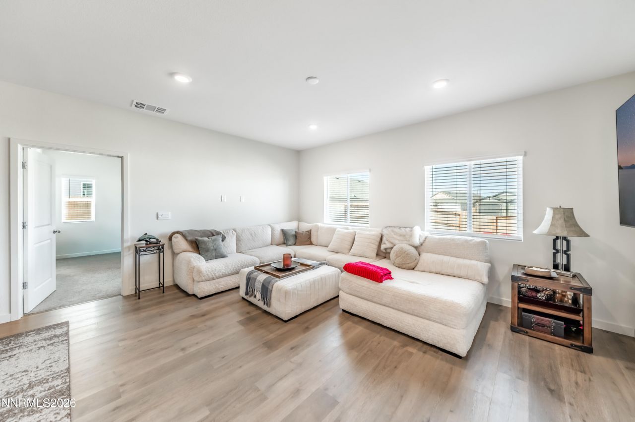 7405 Mystic Vly Drive, Reno, NV 89506 Photo