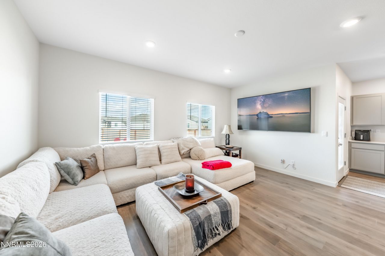 7405 Mystic Vly Drive, Reno, NV 89506 Photo