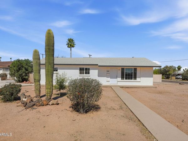 2206 W RANCHO Drive, Phoenix, AZ 85015