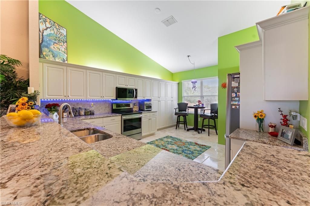 20080 Seagrove St , Unit 2006, Estero, FL 33928 Photo