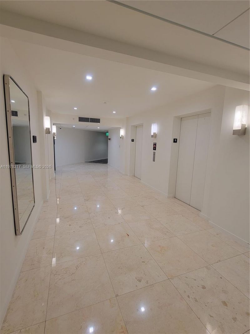 19380 Collins Ave, Unit 1402, Sunny Isles Beach, FL 33160 Photo