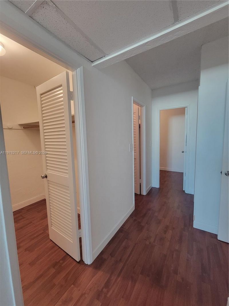 19380 Collins Ave, Unit 1402, Sunny Isles Beach, FL 33160 Photo