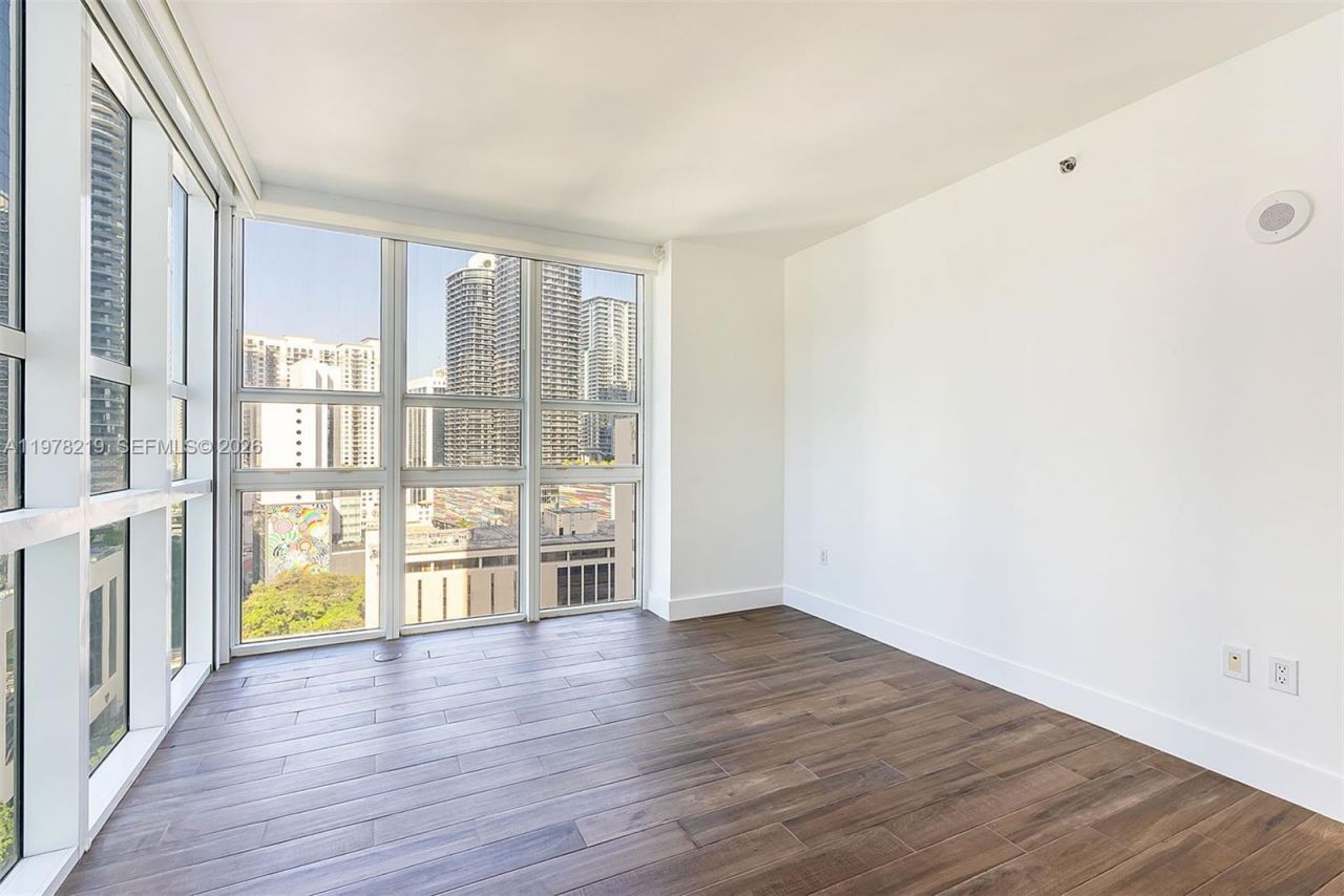 951 Brickell Ave , Unit 1711, Miami, FL 33131 Photo