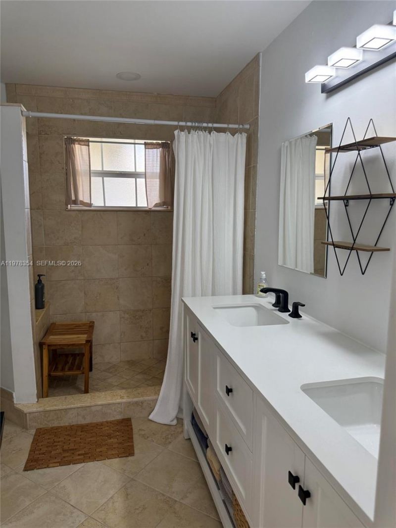 2704 Pinewood Ct , Davie, FL 33328 Photo