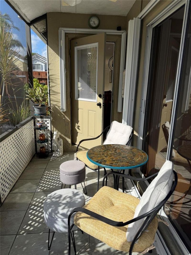 2704 Pinewood Ct , Davie, FL 33328 Photo