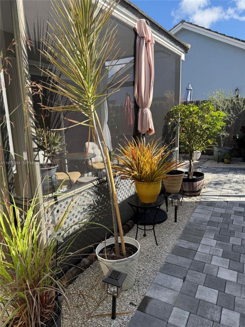 2704 Pinewood Ct , Davie, FL 33328 Photo