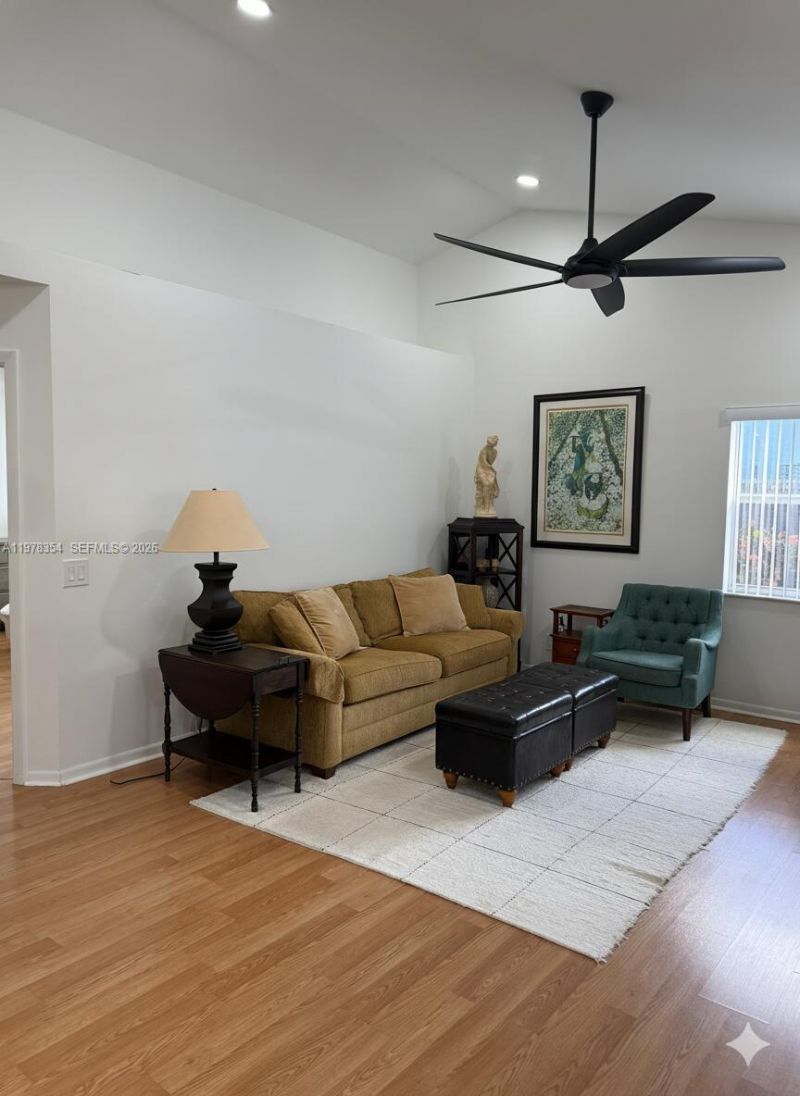 2704 Pinewood Ct , Davie, FL 33328 Photo