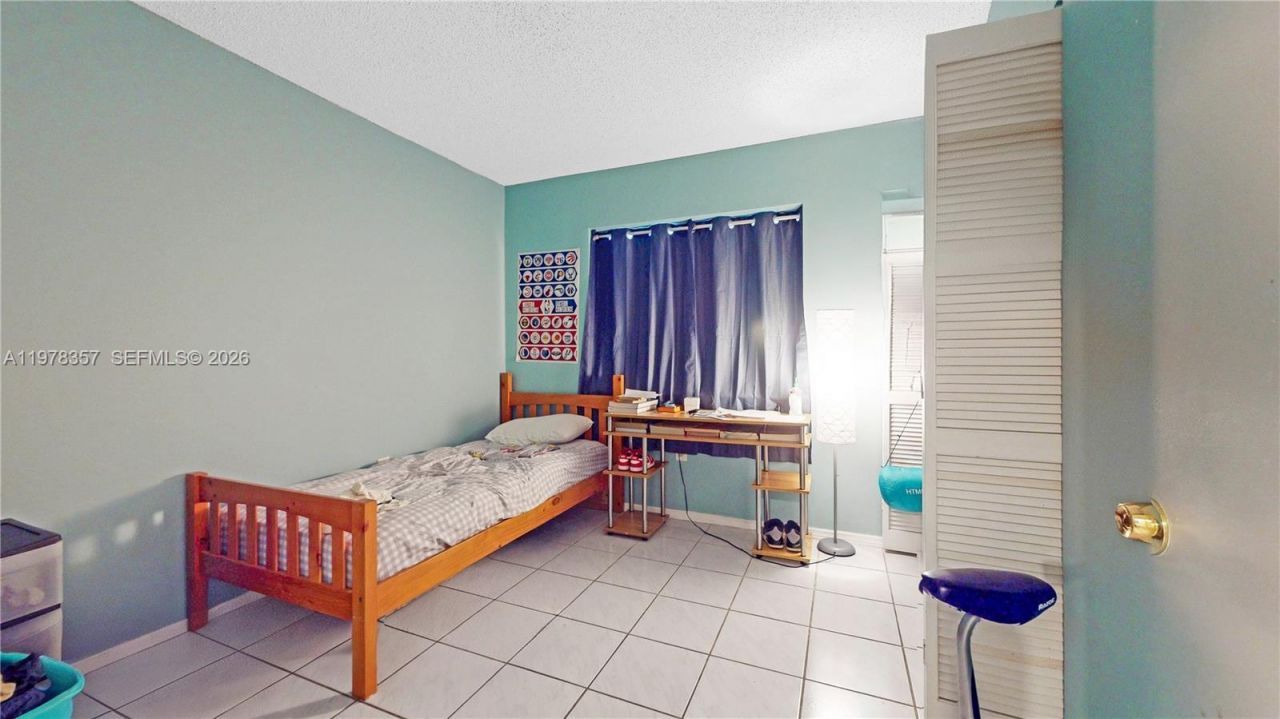 15255 SW 99th Ct , Miami, FL 33157 Photo