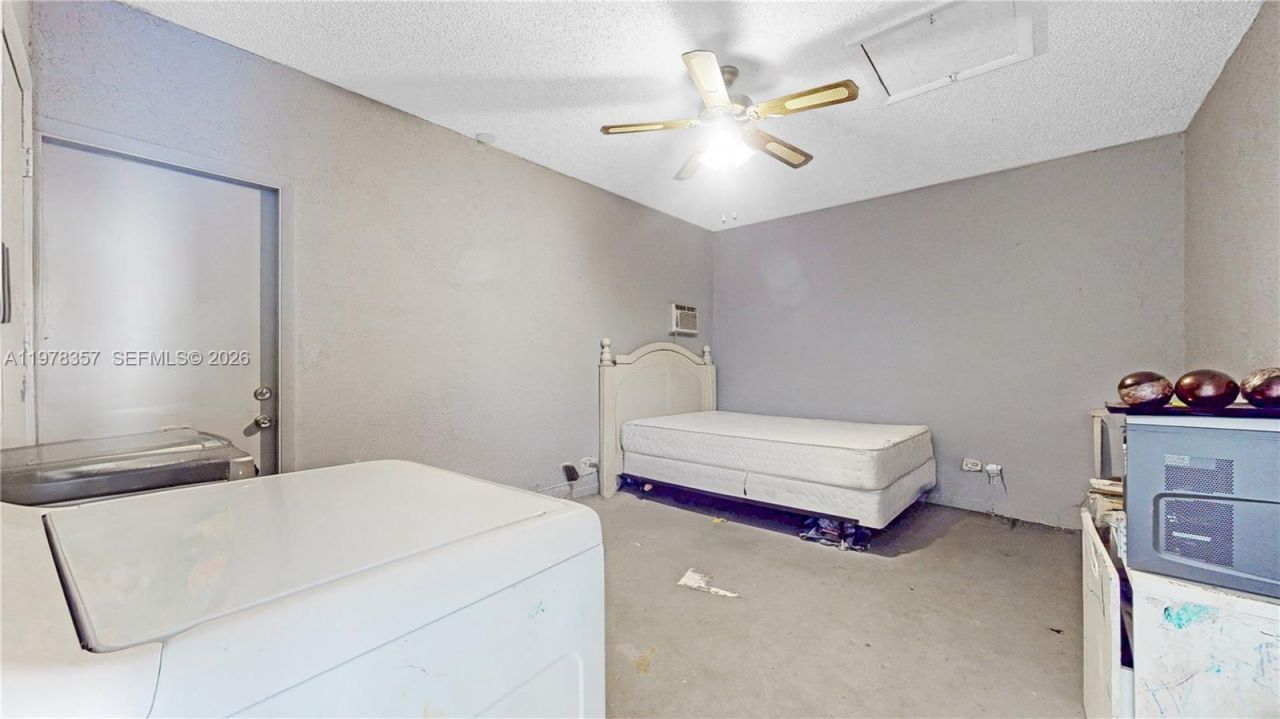 15255 SW 99th Ct , Miami, FL 33157 Photo