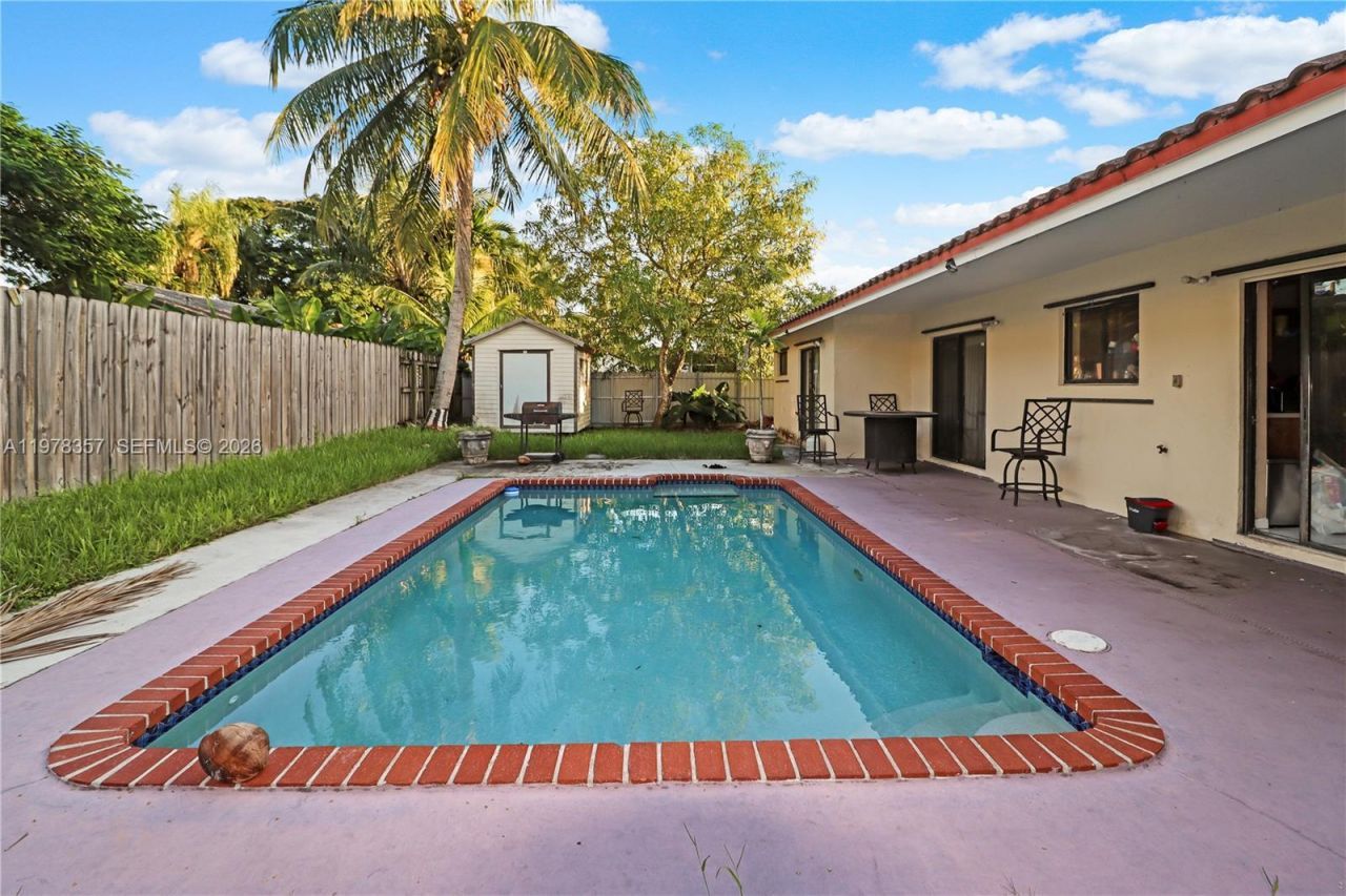 15255 SW 99th Ct , Miami, FL 33157 Photo