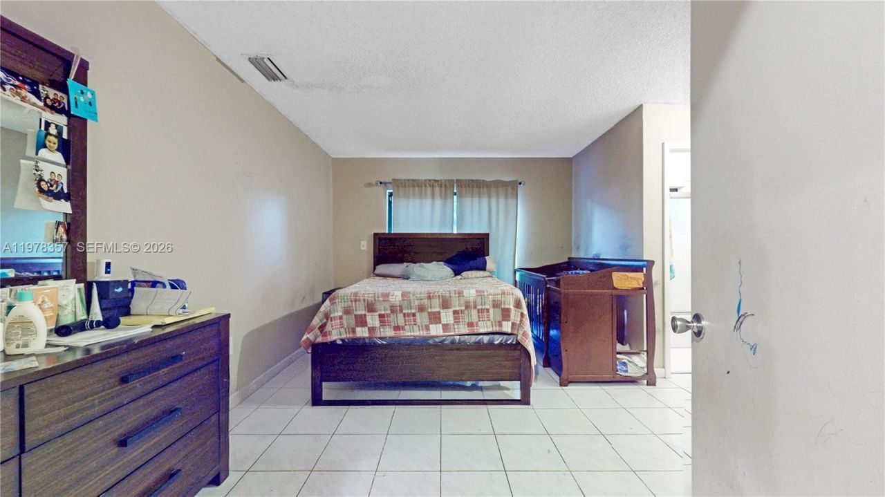 15255 SW 99th Ct , Miami, FL 33157 Photo