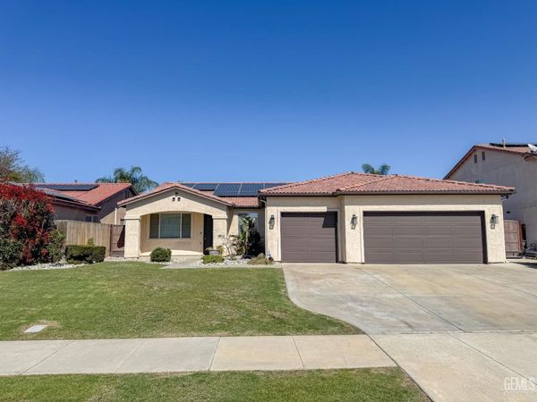 11604 Revolution Road, Bakersfield, CA 93312