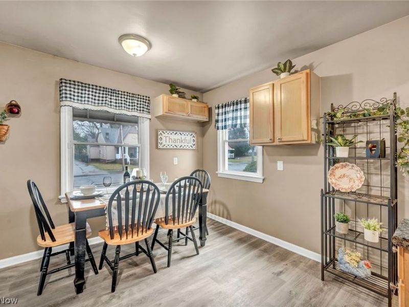 15313 Fernway Drive, Maple Heights, OH 44137 Photo 12