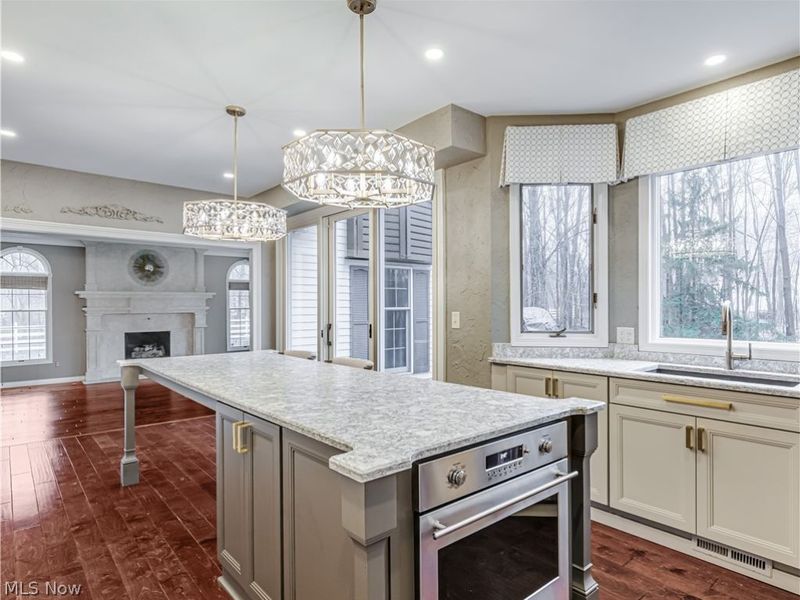 5752 Bridgewater Boulevard, Hudson, OH 44236 Photo 3