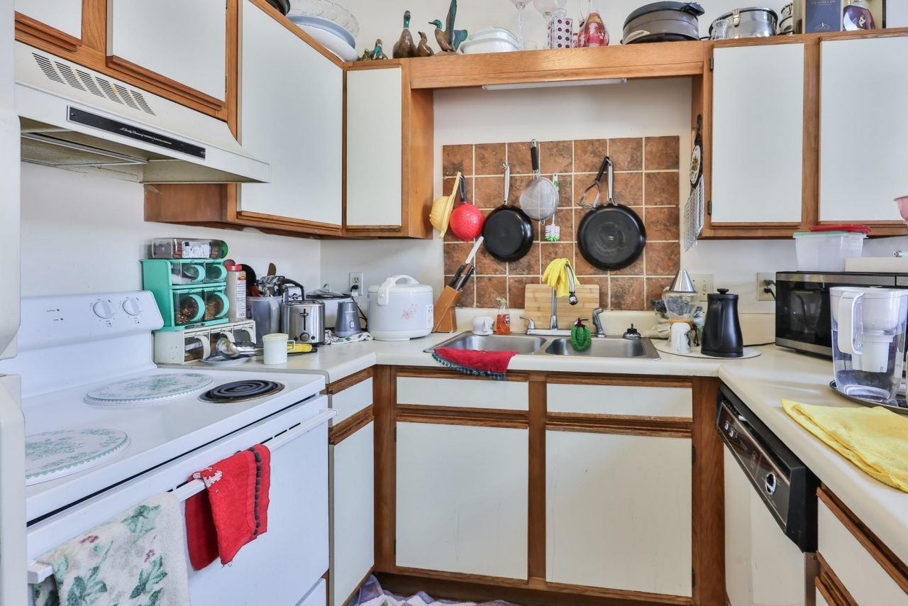 510 Fairwood Lakes  Photo 8