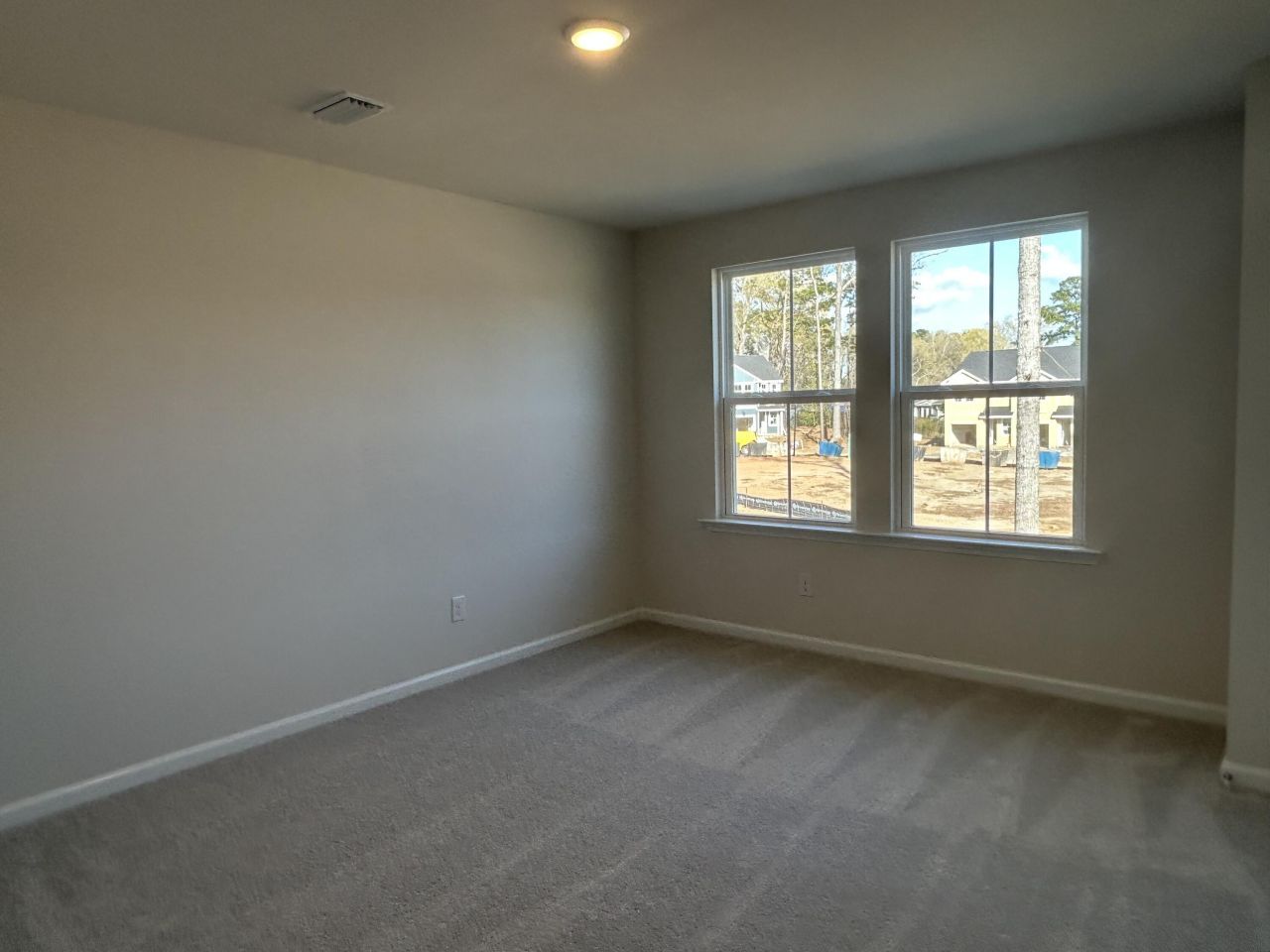 475 Martins Creek Boulevard Photo 15