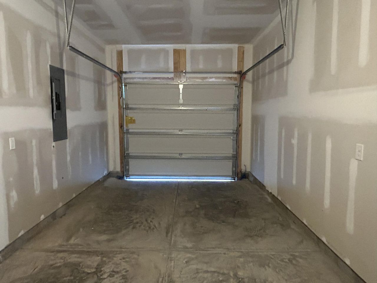 475 Martins Creek Boulevard Photo 31