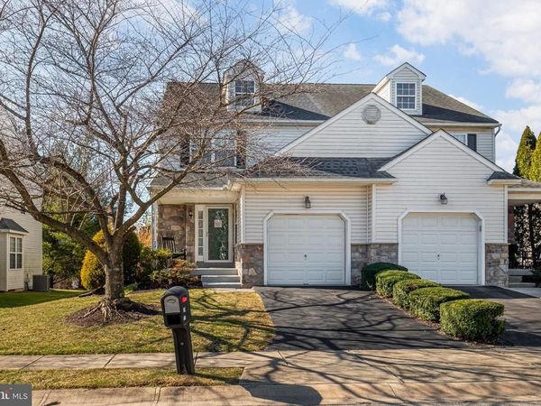 29 STEEPLECHASE CIRCLE, ASTON, PA 19014