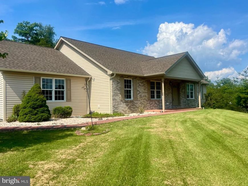 956 S Lakewood Drive, Ridgeley, WV 26753 Main Photo