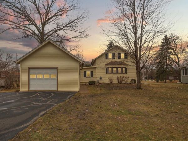 2201 Clare Drive, North Mankato, MN 56003