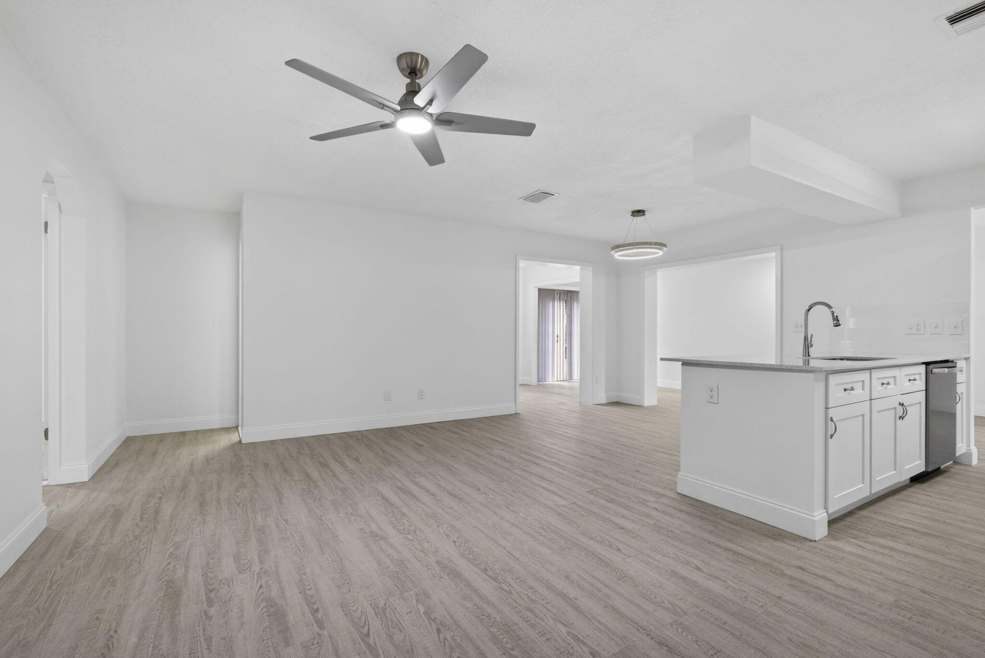 129 Bilbao Street, Royal Palm Beach, FL 33411 Photo